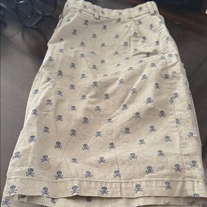 Izod Beige Skull and crossbones Print men’s canvas shorts.